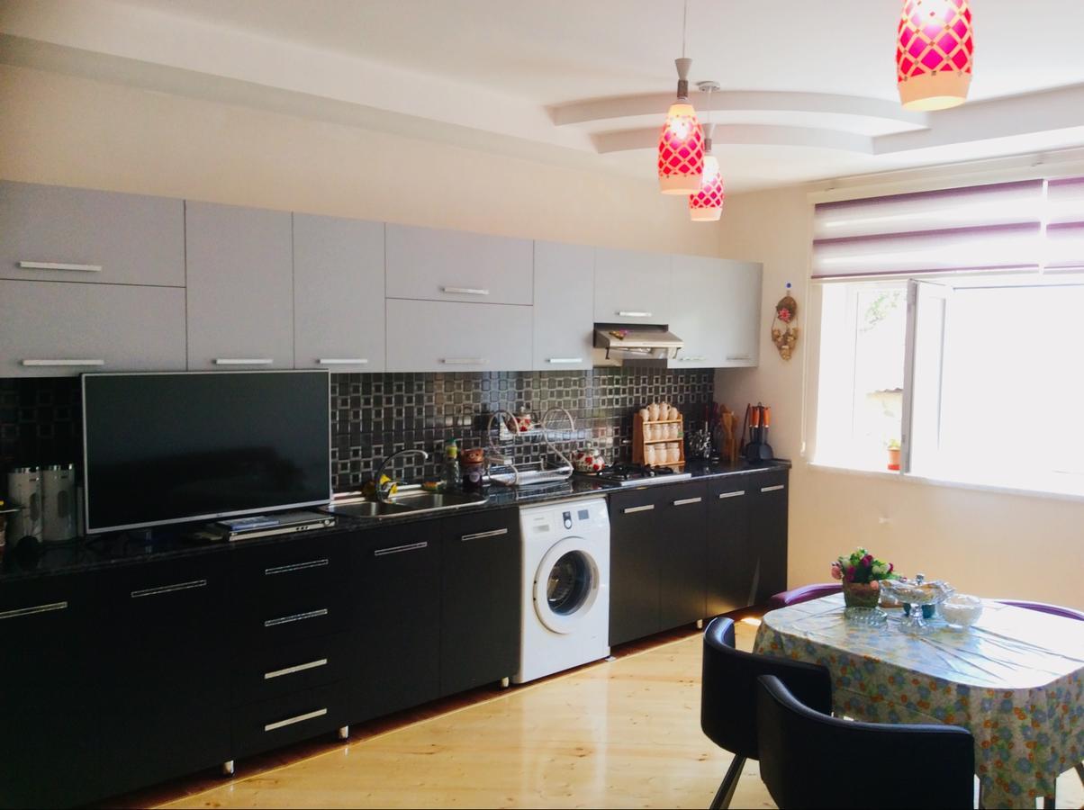 House On Ashiq Cuma Street 8 Bed and Breakfast Şǝki Exteriör bild