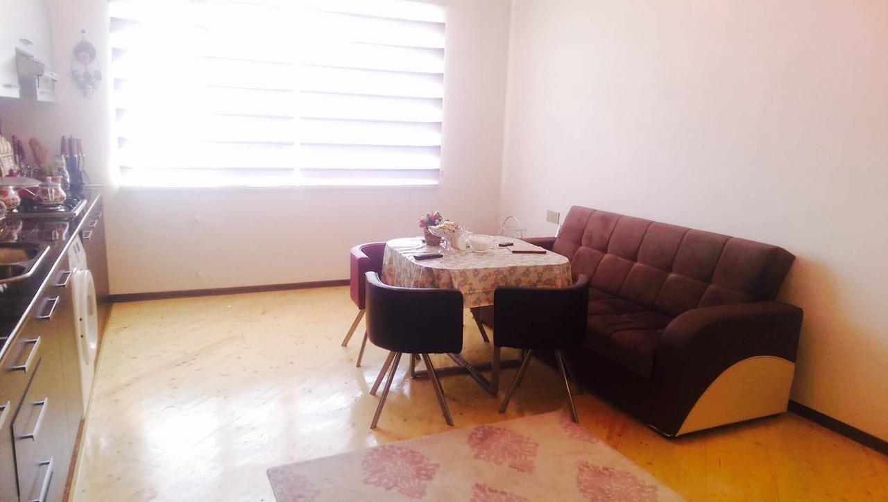 House On Ashiq Cuma Street 8 Bed and Breakfast Şǝki Exteriör bild